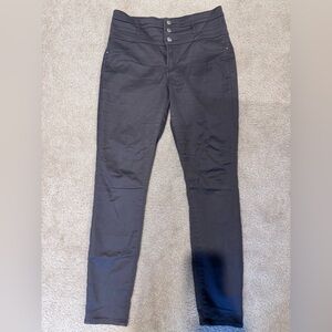Refuge Womens Pants Size 8 Grey Gray straight chino Nice Must See Eight
